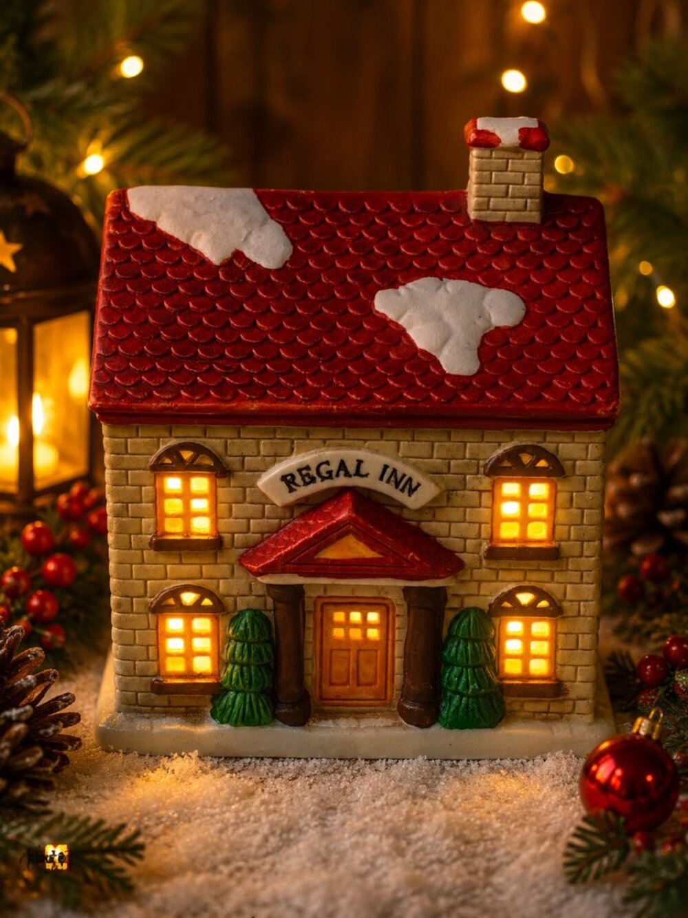 Vintage Ceramic Regal Inn Light-Up House by CR Collection 1993